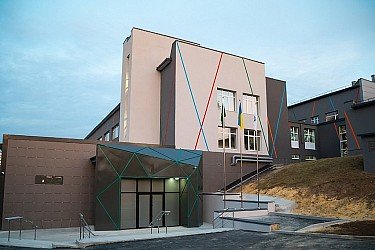 img_4323-1200x800-870a